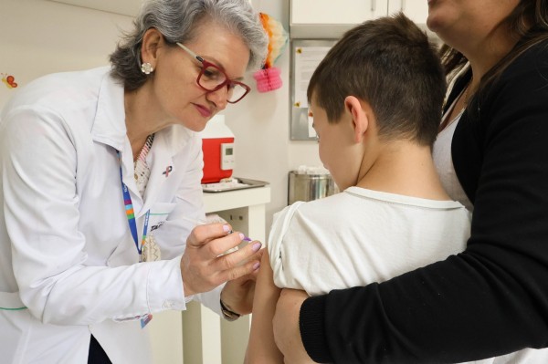 Tapejara disponibiliza vacina contra a dengue para crianças e adolescentes