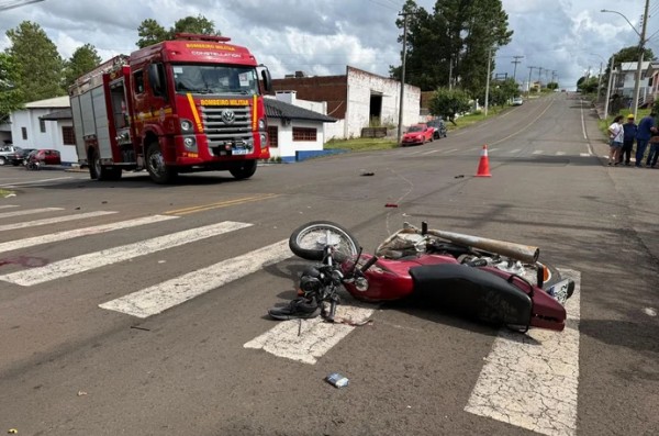 Motociclista morre após colisão com caminhonete em Getúlio Vargas